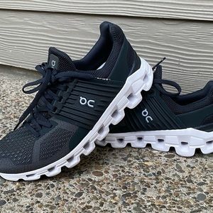 Cloudswift On Running Shoes Size 7.5 (Like new!!)